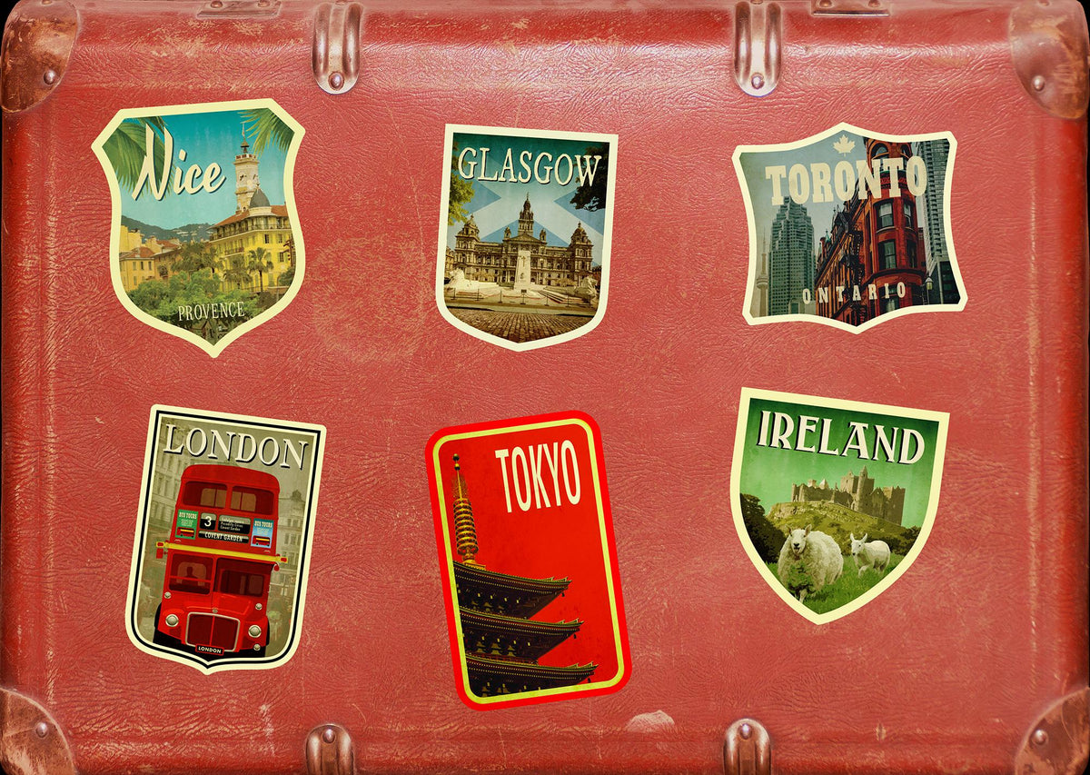 Glasgow Scotland Travel Sticker: Vintage-Style Luggage Decal