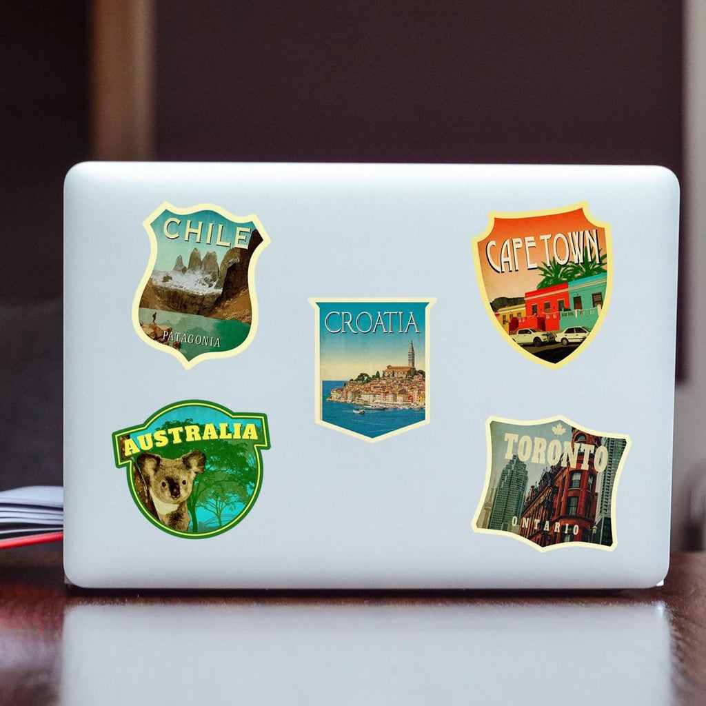 Croatia Travel Sticker: Vintage-Style Luggage Decal