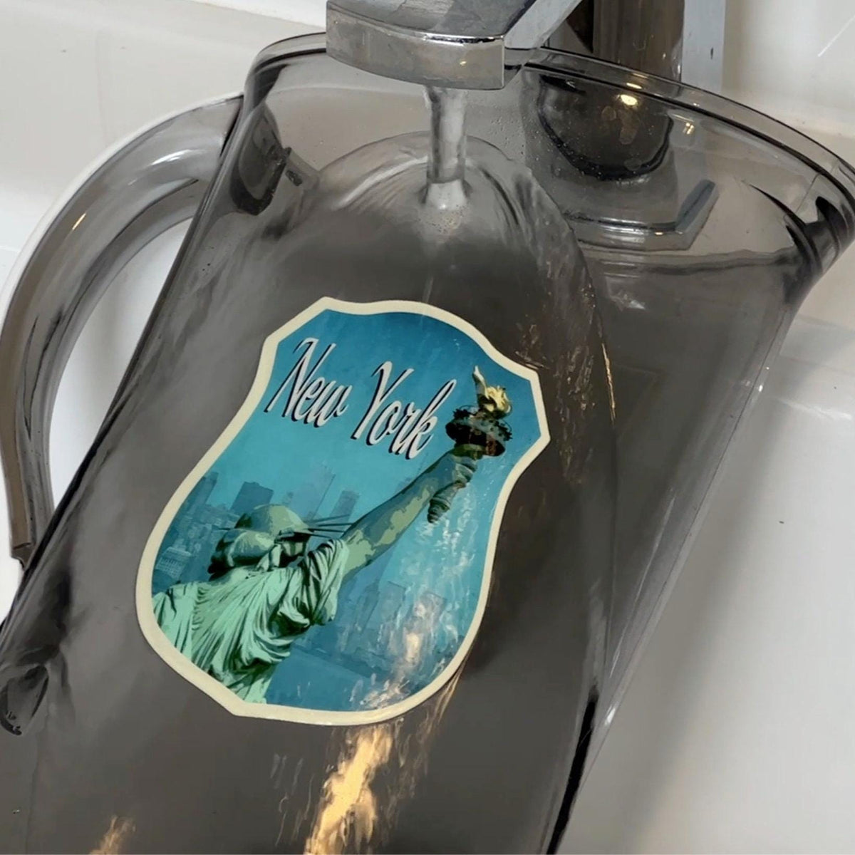 Dresden Travel Sticker: Vintage-style Suitcase Decal