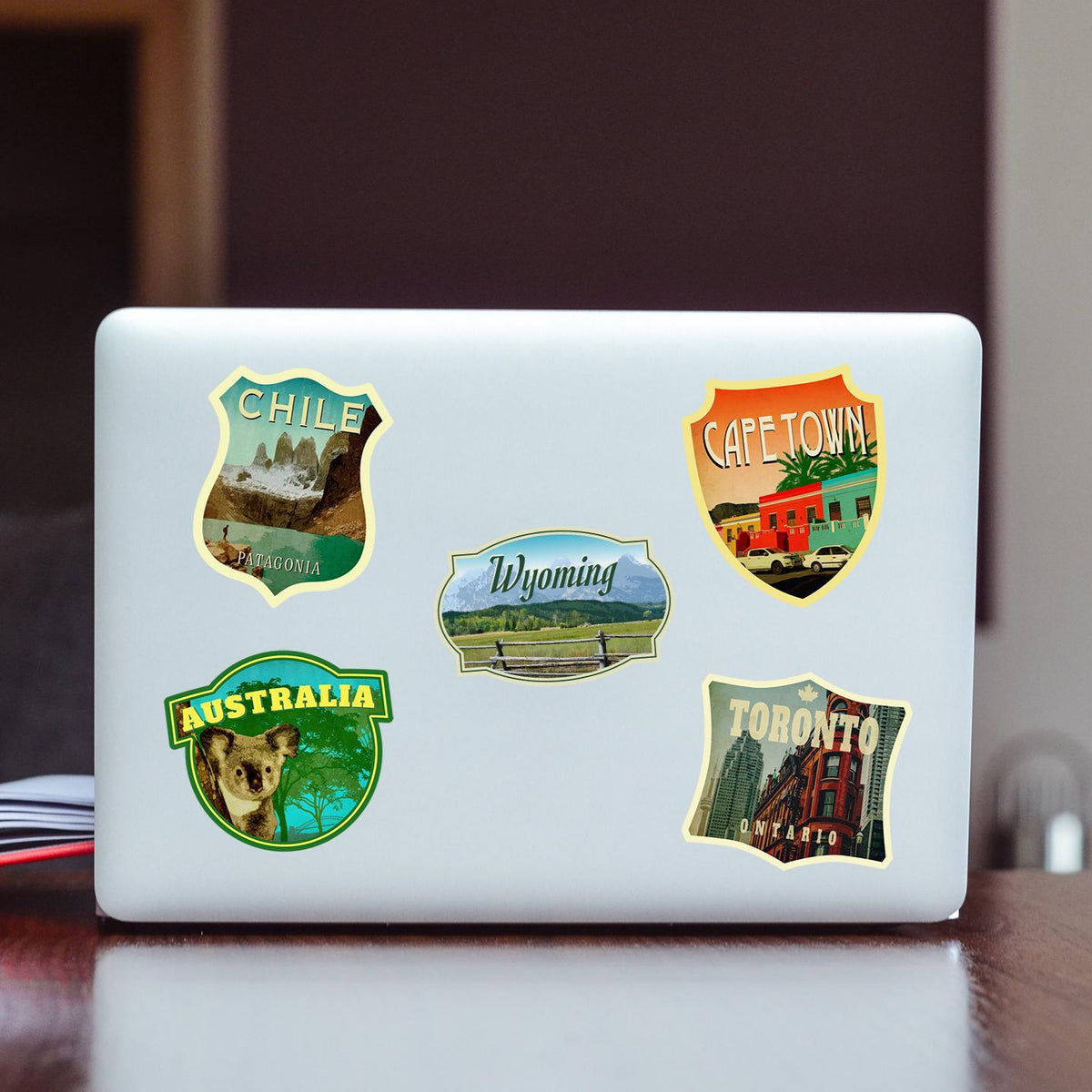 Wyoming travel sticker, vintage style decal for suitcase, luggage, laptop or water bottle