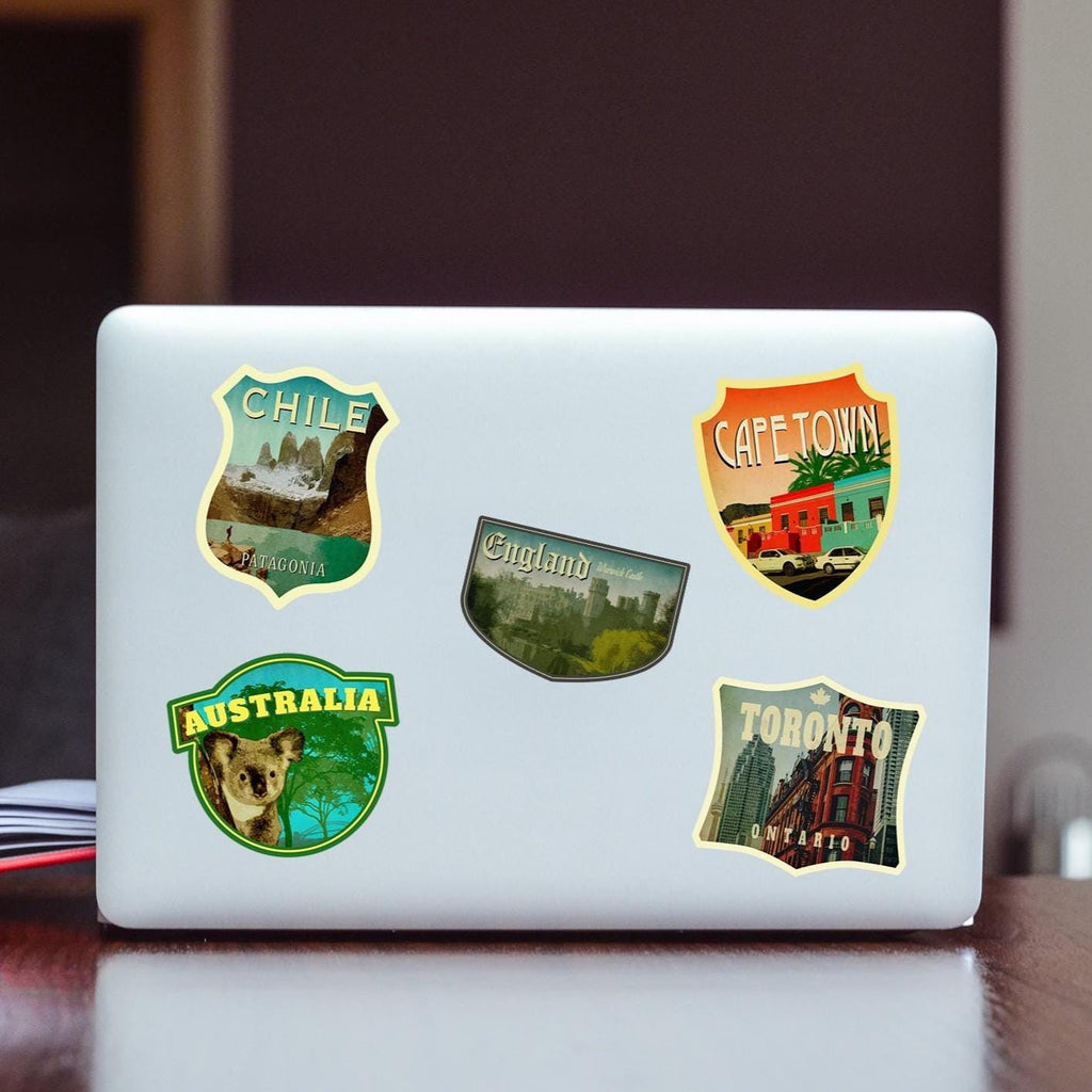 England Travel Sticker: Vintage-Style Luggage Decal